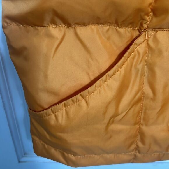 Lands End Bright gold Goose Down Women’s Winter Puffer Vest L 14-16 - Picture 5 of 6
